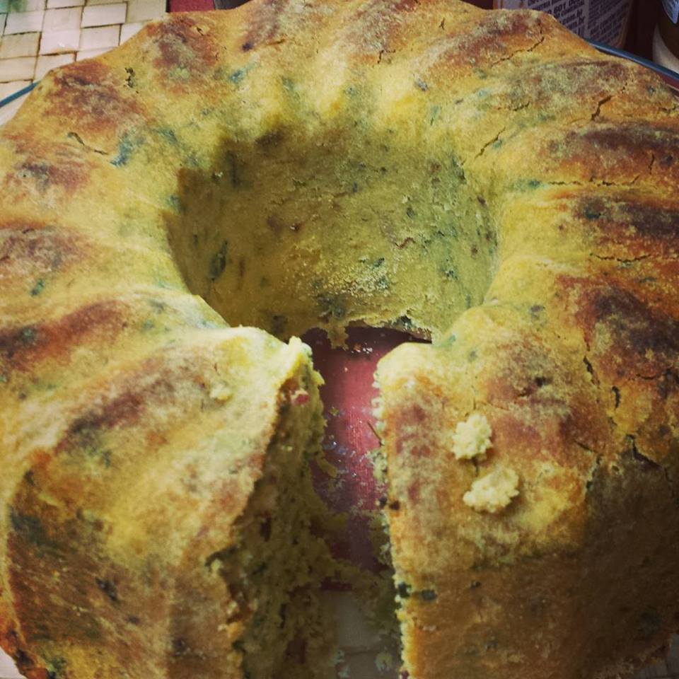 3 - RECEITA BOLO DE FUBÁ COM REFOGADOS